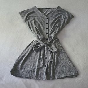 Gray short sleeved dress